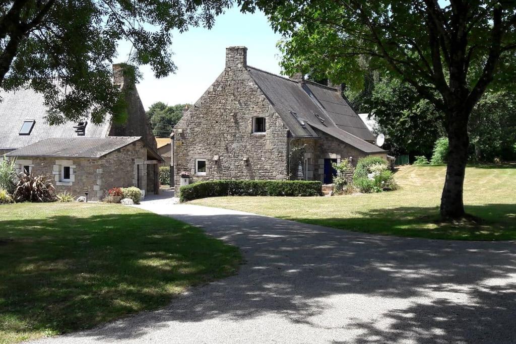 Domaine Des Lauriers 20 Couchages Villa Languidic Exterior photo